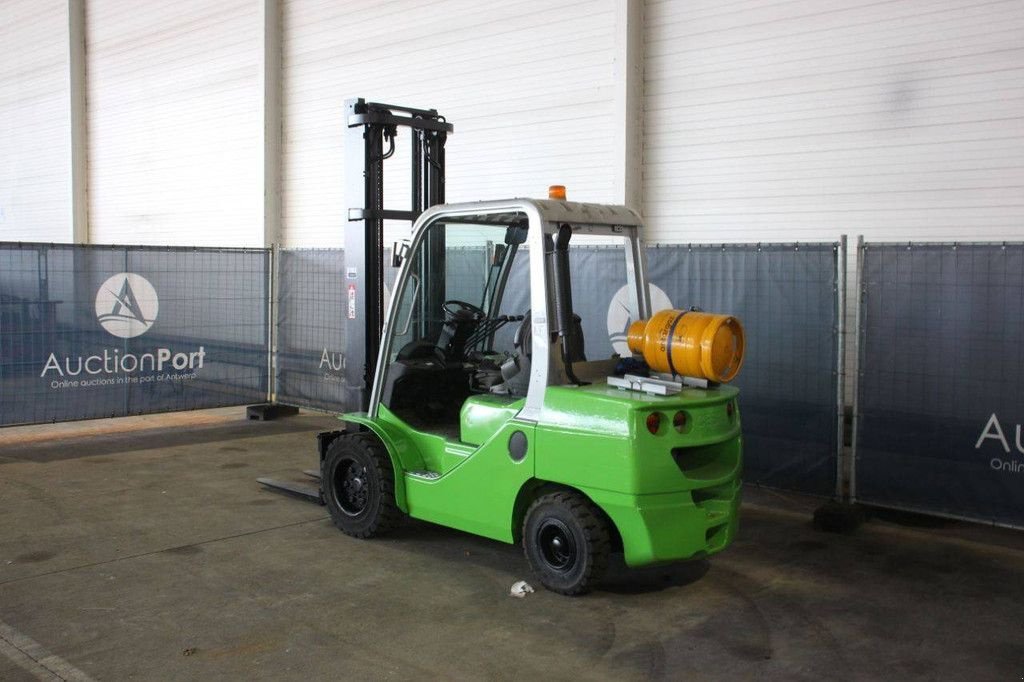 Frontstapler типа Cesab M335G, Gebrauchtmaschine в Antwerpen (Фотография 3)