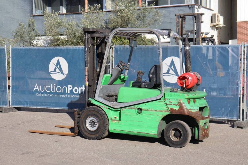 Frontstapler del tipo Cesab R8-137, Gebrauchtmaschine In Antwerpen (Immagine 3)