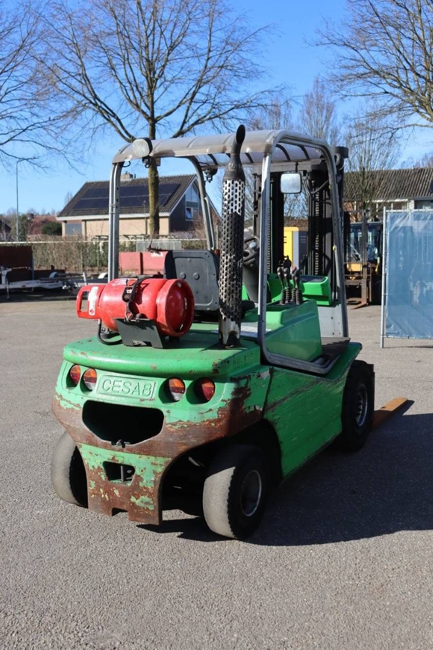Frontstapler del tipo Cesab R8-137, Gebrauchtmaschine In Antwerpen (Immagine 7)