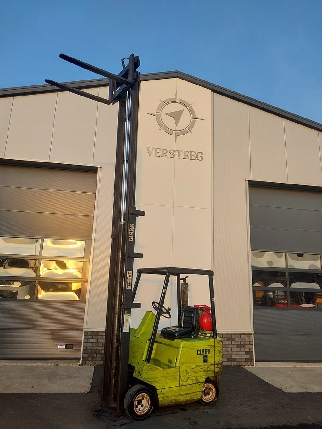 Frontstapler tipa Clark 1.5T, Gebrauchtmaschine u Swifterbant (Slika 8)