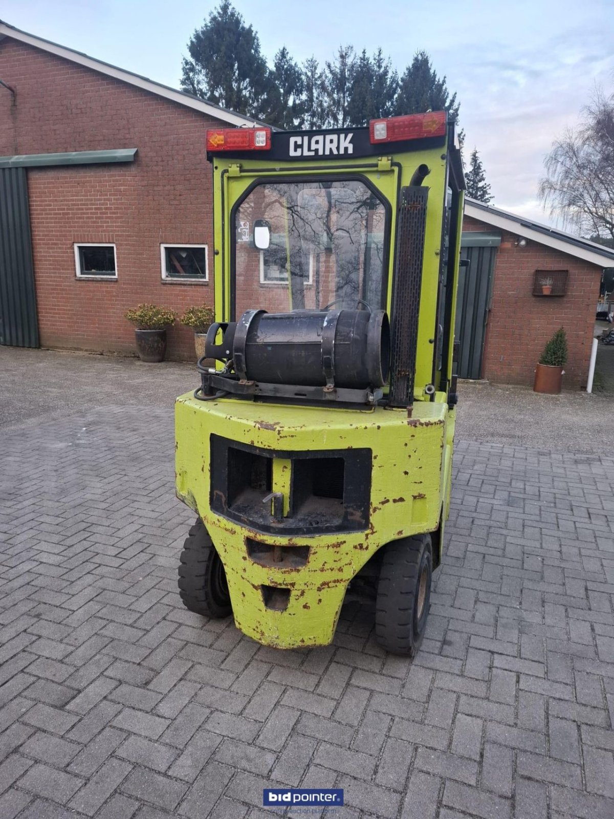 Frontstapler typu Clark 2.5, Gebrauchtmaschine v Deurne (Obrázek 3)