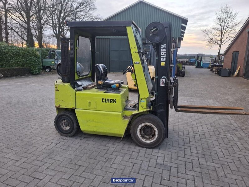 Frontstapler tip Clark 2.5, Gebrauchtmaschine in Deurne (Poză 1)