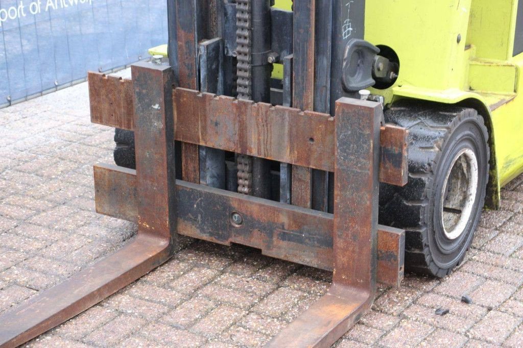 Frontstapler typu Clark 30S, Gebrauchtmaschine v Antwerpen (Obrázok 11)