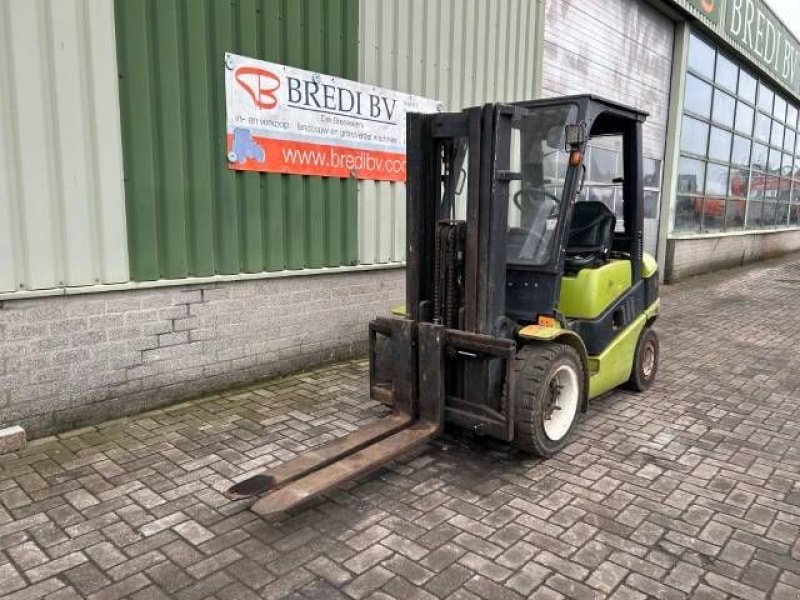 Frontstapler типа Clark C 30 D, Gebrauchtmaschine в Roosendaal (Фотография 5)