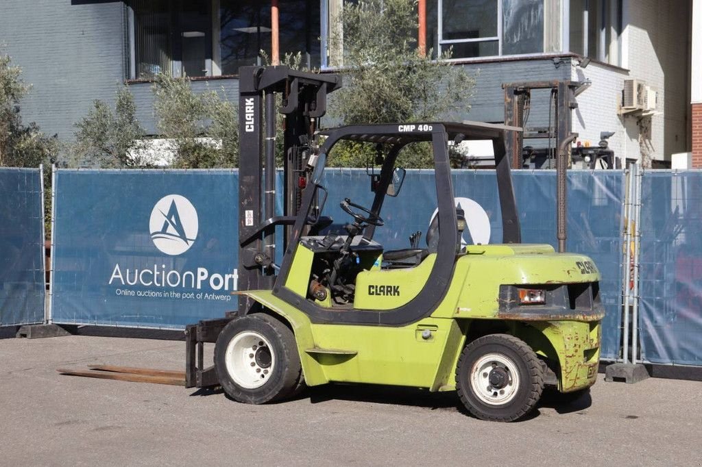 Frontstapler Türe ait Clark CMP 40D, Gebrauchtmaschine içinde Antwerpen (resim 3)