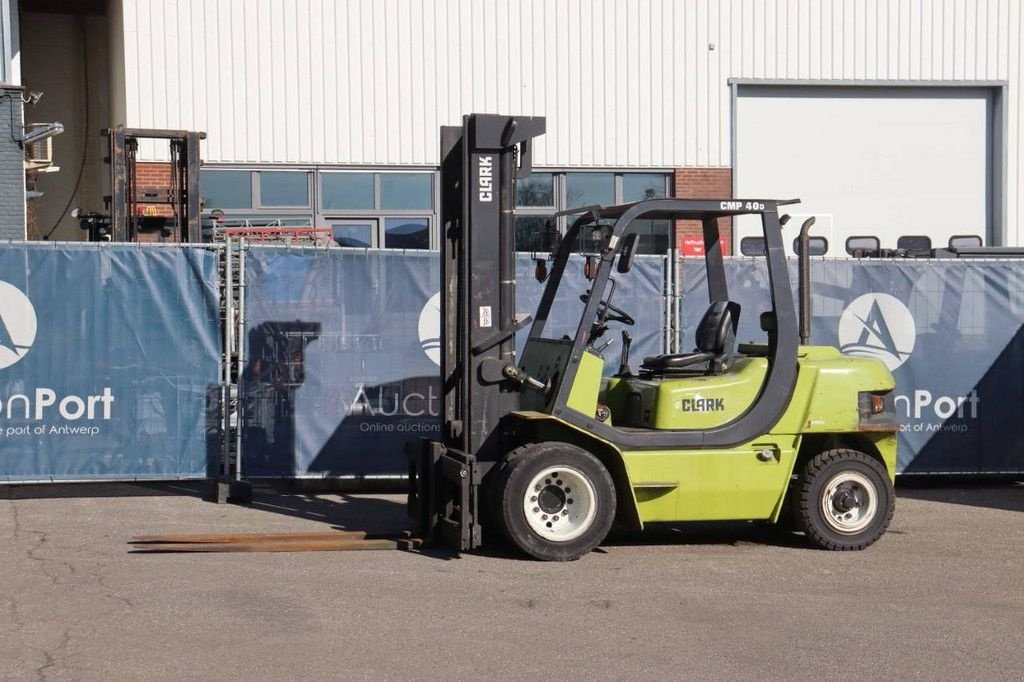 Frontstapler Türe ait Clark CMP 40D, Gebrauchtmaschine içinde Antwerpen (resim 1)