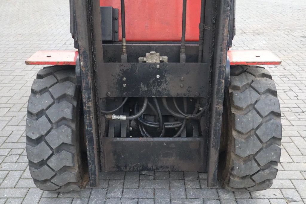 Frontstapler of the type Clark CPD50S 5 TON DUPLEX HYDR. FORKS, Gebrauchtmaschine in Marknesse (Picture 10)