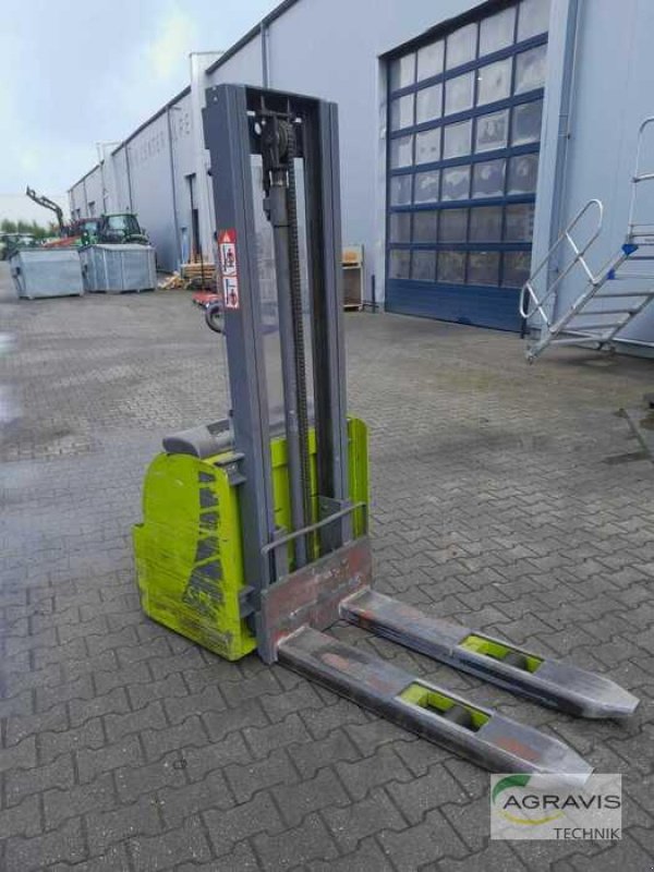 Frontstapler typu Clark CPS 12, Gebrauchtmaschine w Kottenheim (Zdjęcie 2)