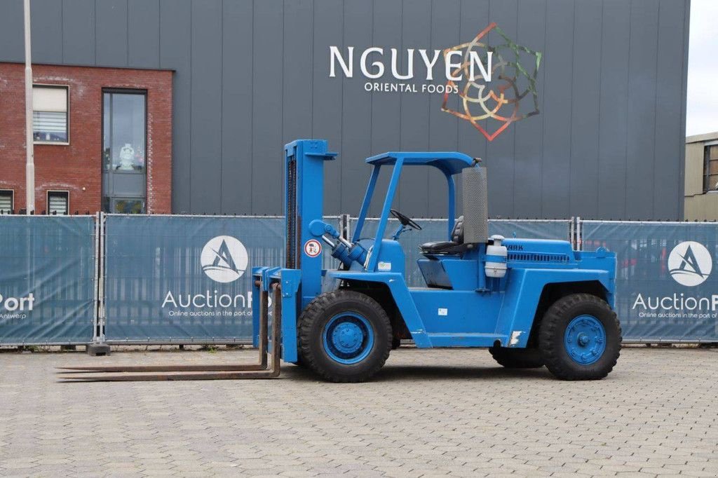 Frontstapler del tipo Clark DCY 160, Gebrauchtmaschine en Antwerpen (Imagen 1)