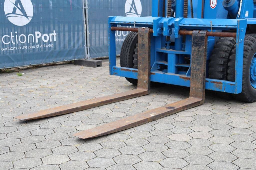 Frontstapler типа Clark DCY 160, Gebrauchtmaschine в Antwerpen (Фотография 11)