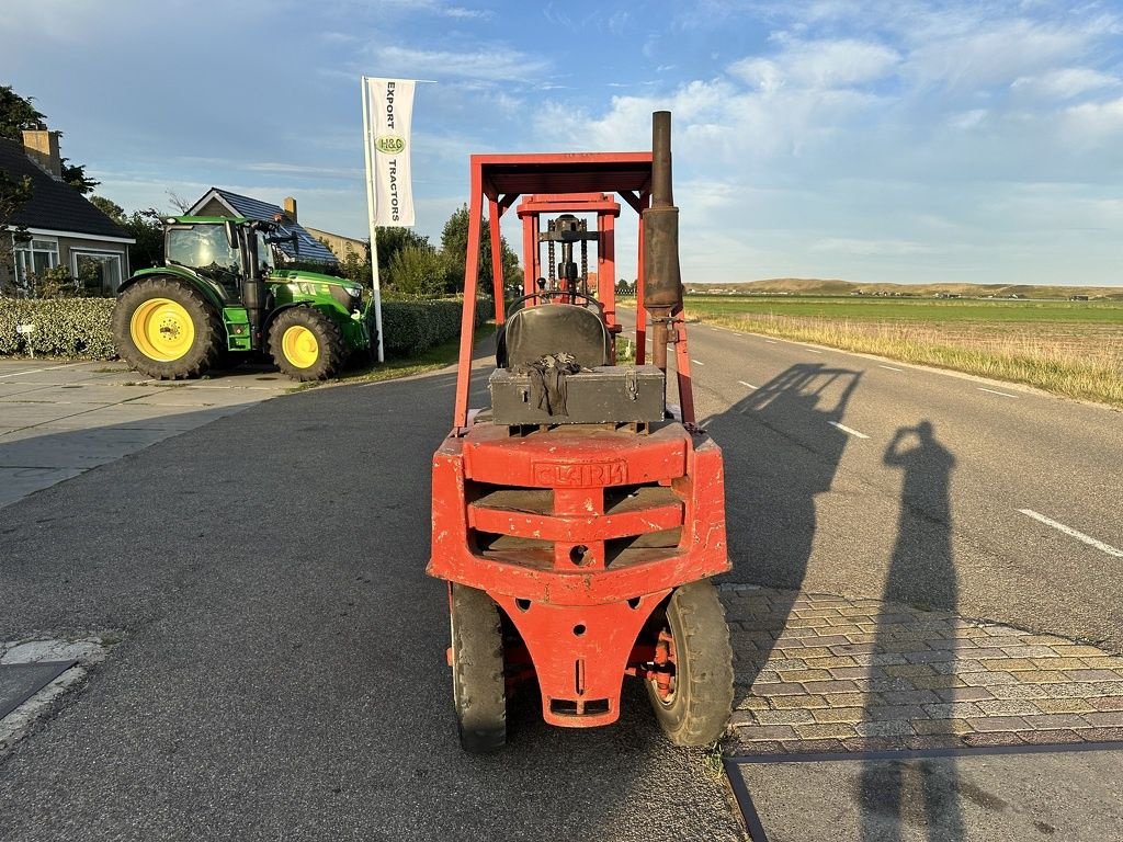 Frontstapler des Typs Clark DCY 40, Gebrauchtmaschine in Callantsoog (Bild 7)