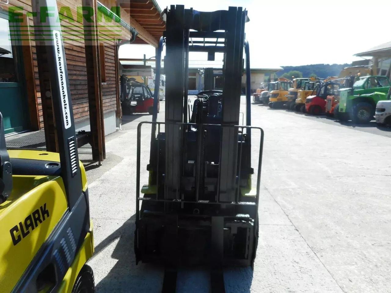 Frontstapler del tipo Clark g18d ( triplexfreihubmast 4,78m ) + ss + ls, Gebrauchtmaschine In ST. NIKOLAI/DR. (Immagine 11)