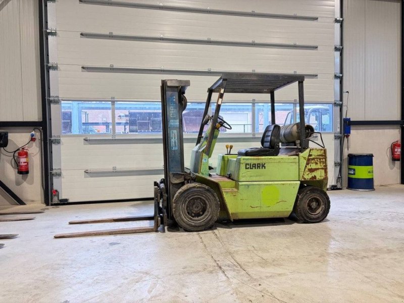 Frontstapler типа Clark GPM 25 N, Gebrauchtmaschine в Antwerpen (Фотография 1)
