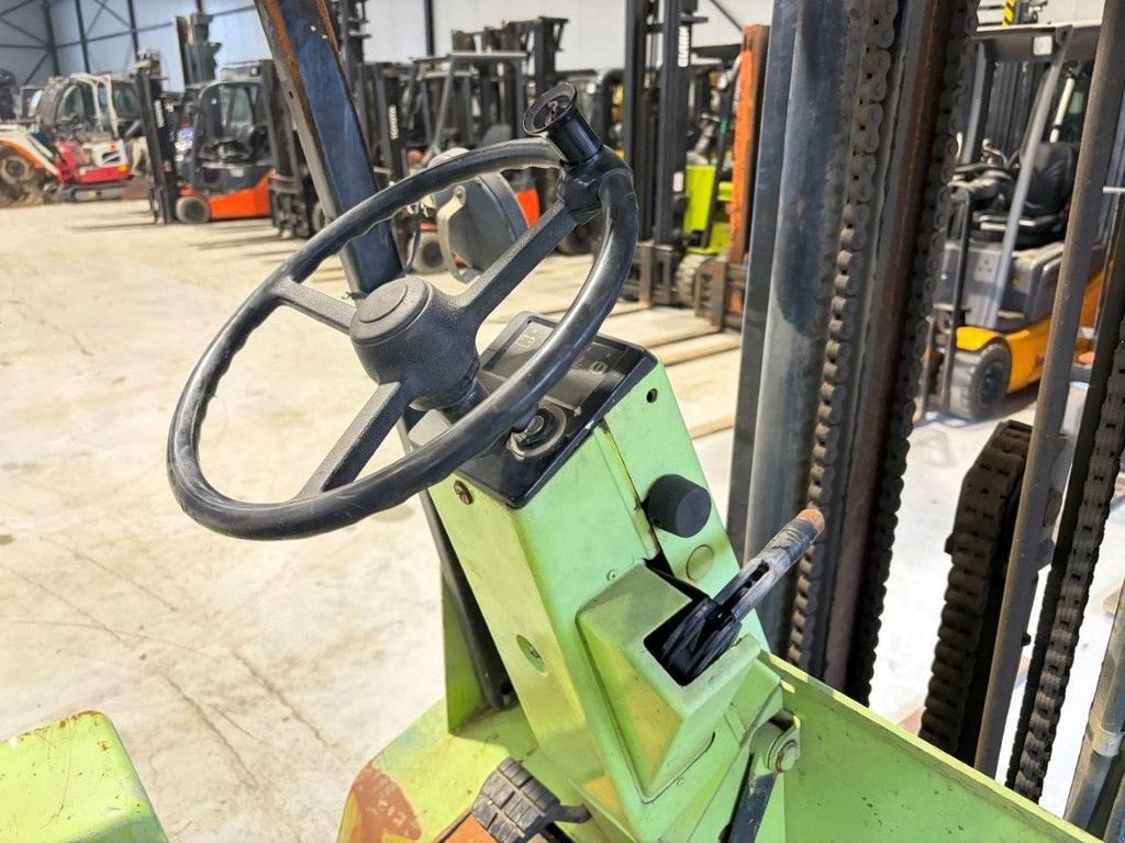 Frontstapler del tipo Clark GPM 25 N, Gebrauchtmaschine In Antwerpen (Immagine 11)