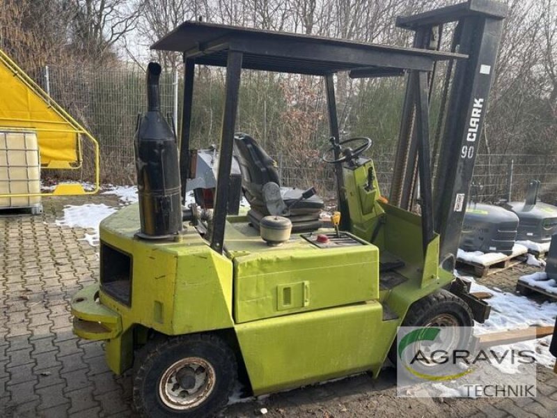 Frontstapler Türe ait Clark GPM20N, Gebrauchtmaschine içinde Meppen (resim 2)