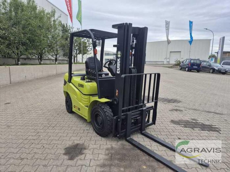 Frontstapler za tip Clark GTS25D, Neumaschine u Raesfeld (Slika 2)