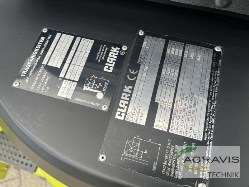 Frontstapler typu Clark L35XE, Vorführmaschine v Alpen (Obrázek 10)