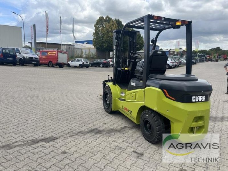 Frontstapler typu Clark L35XE, Vorführmaschine v Alpen (Obrázek 3)