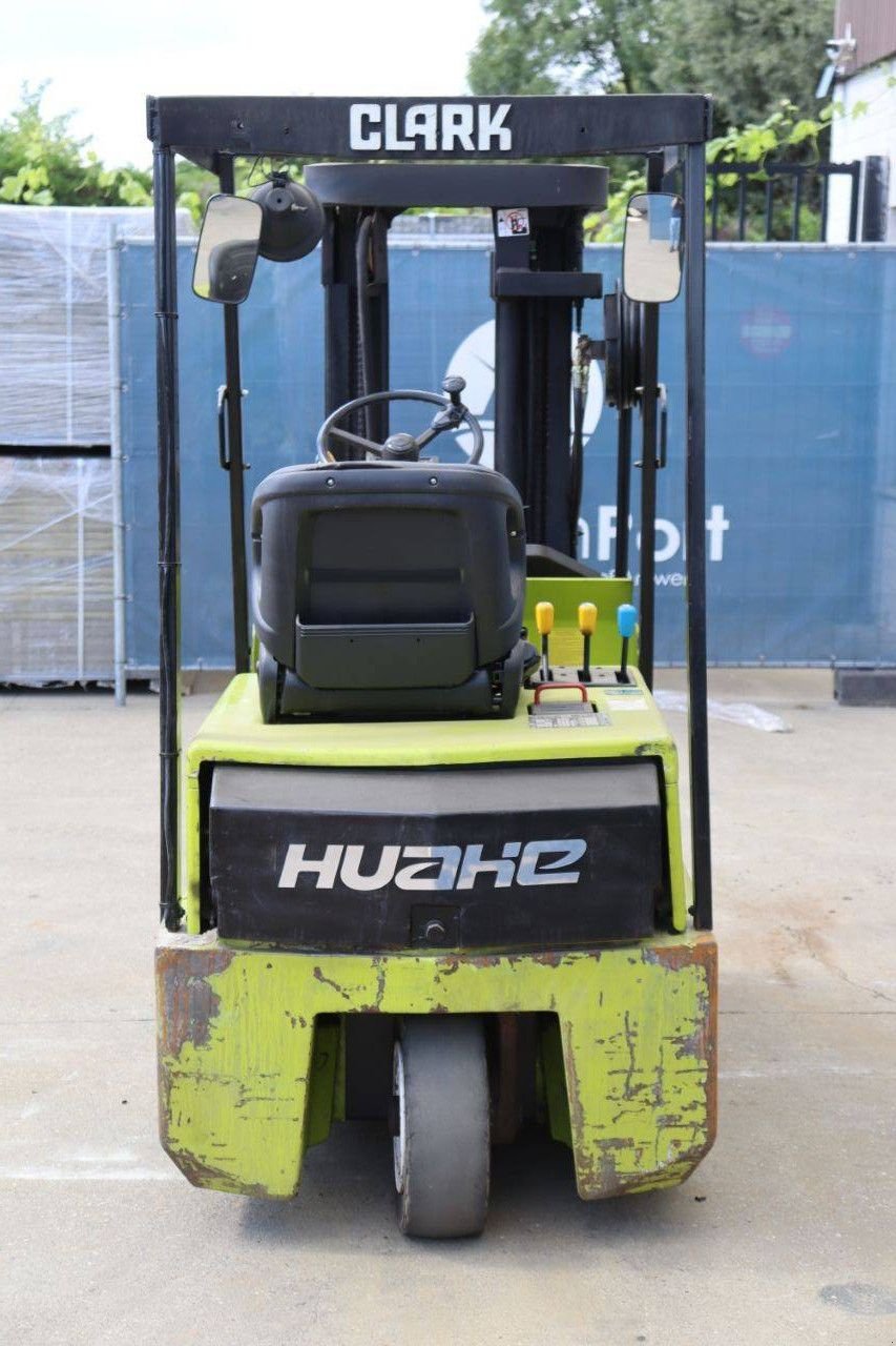 Frontstapler tip Clark TM 15, Gebrauchtmaschine in Antwerpen (Poză 5)