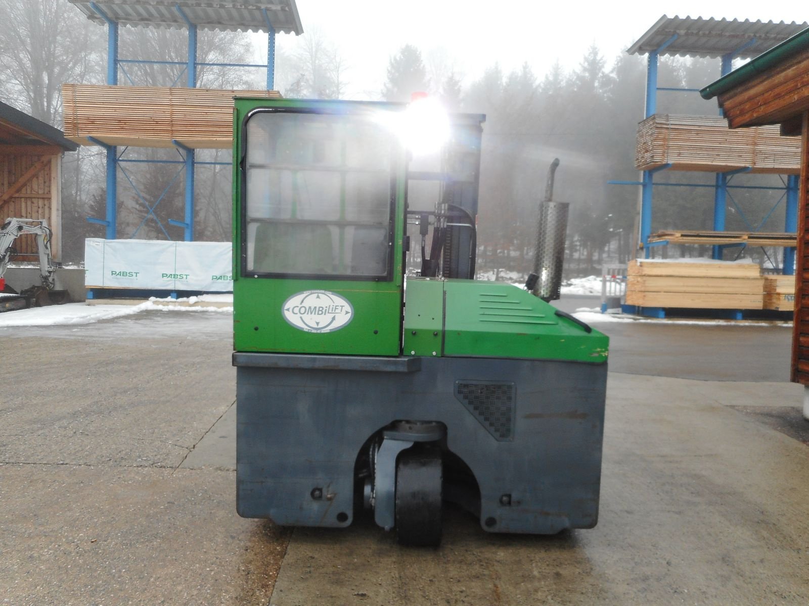 Frontstapler of the type Combilift C3000 Diesel 4Wege Allrad Stapler, Gebrauchtmaschine in St. Nikolai ob Draßling (Picture 5)