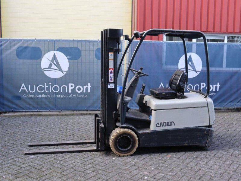 Frontstapler typu Crown SC3018 OPT3, Gebrauchtmaschine v Antwerpen (Obrázek 1)