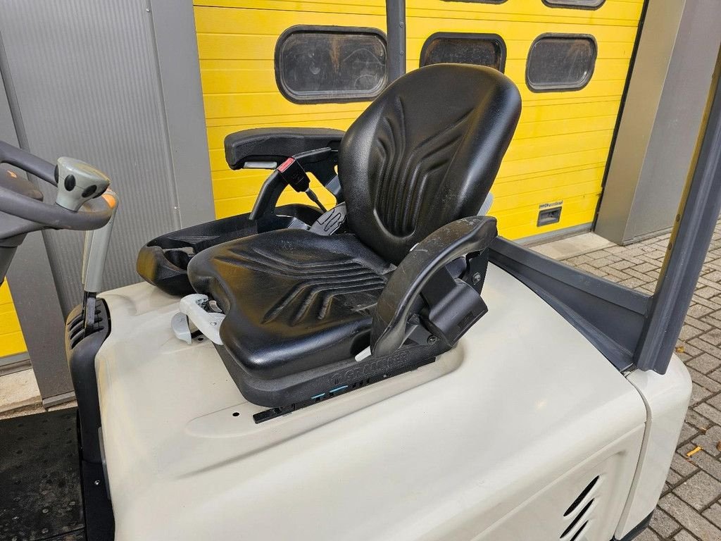 Frontstapler typu Crown SCF6040-1.6, Gebrauchtmaschine w Krabbendijke (Zdjęcie 10)