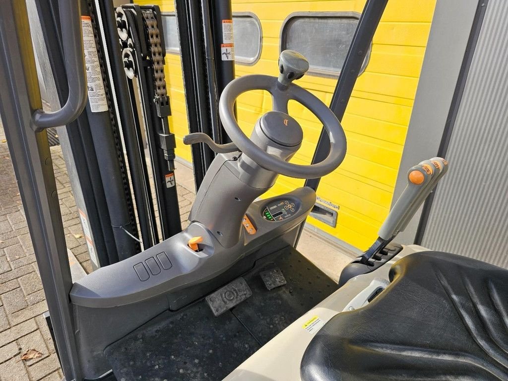 Frontstapler van het type Crown SCT6010-1.3, Gebrauchtmaschine in Krabbendijke (Foto 11)