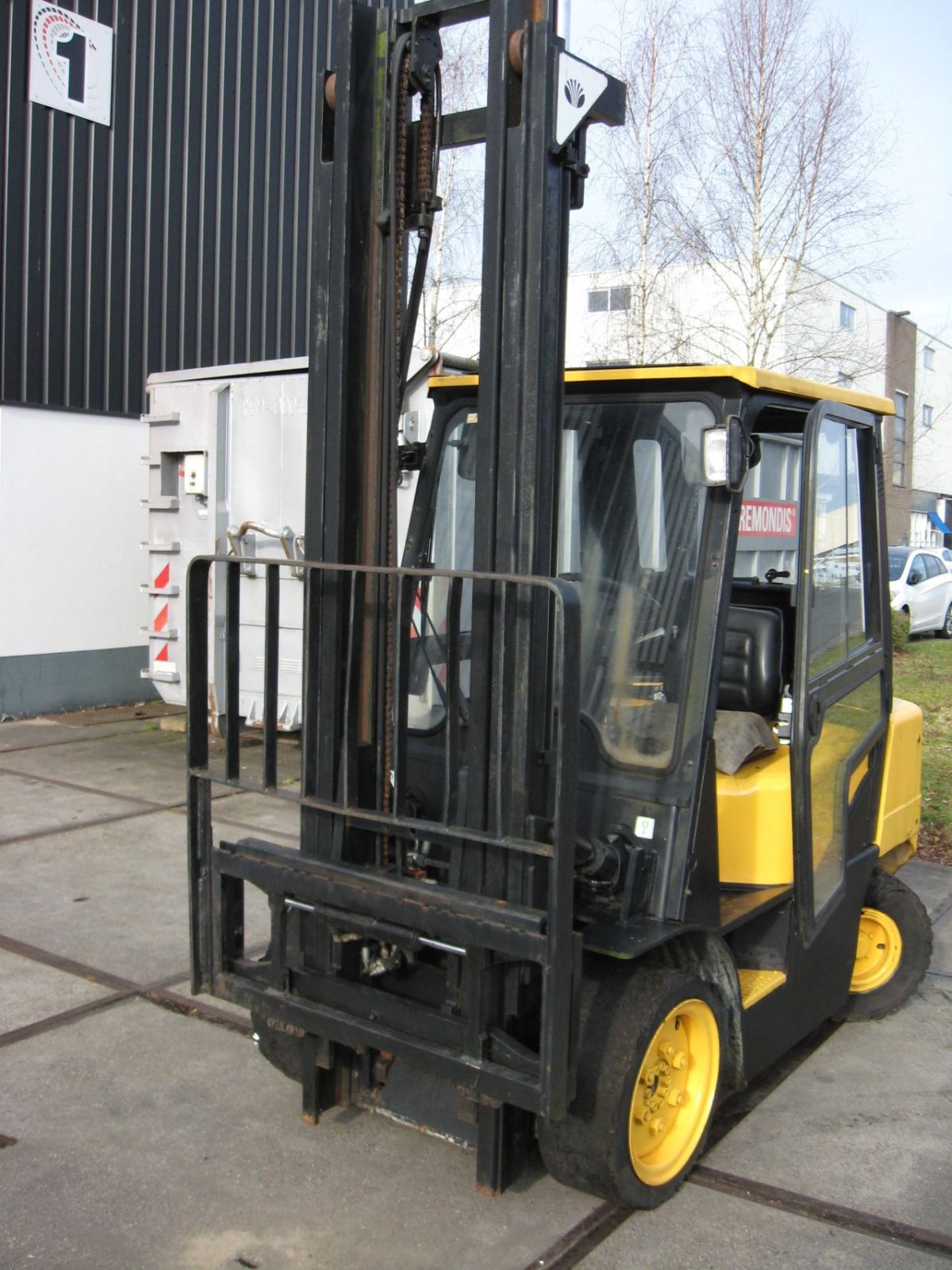 Frontstapler от тип Daewoo -, Gebrauchtmaschine в Oldenzaal (Снимка 2)