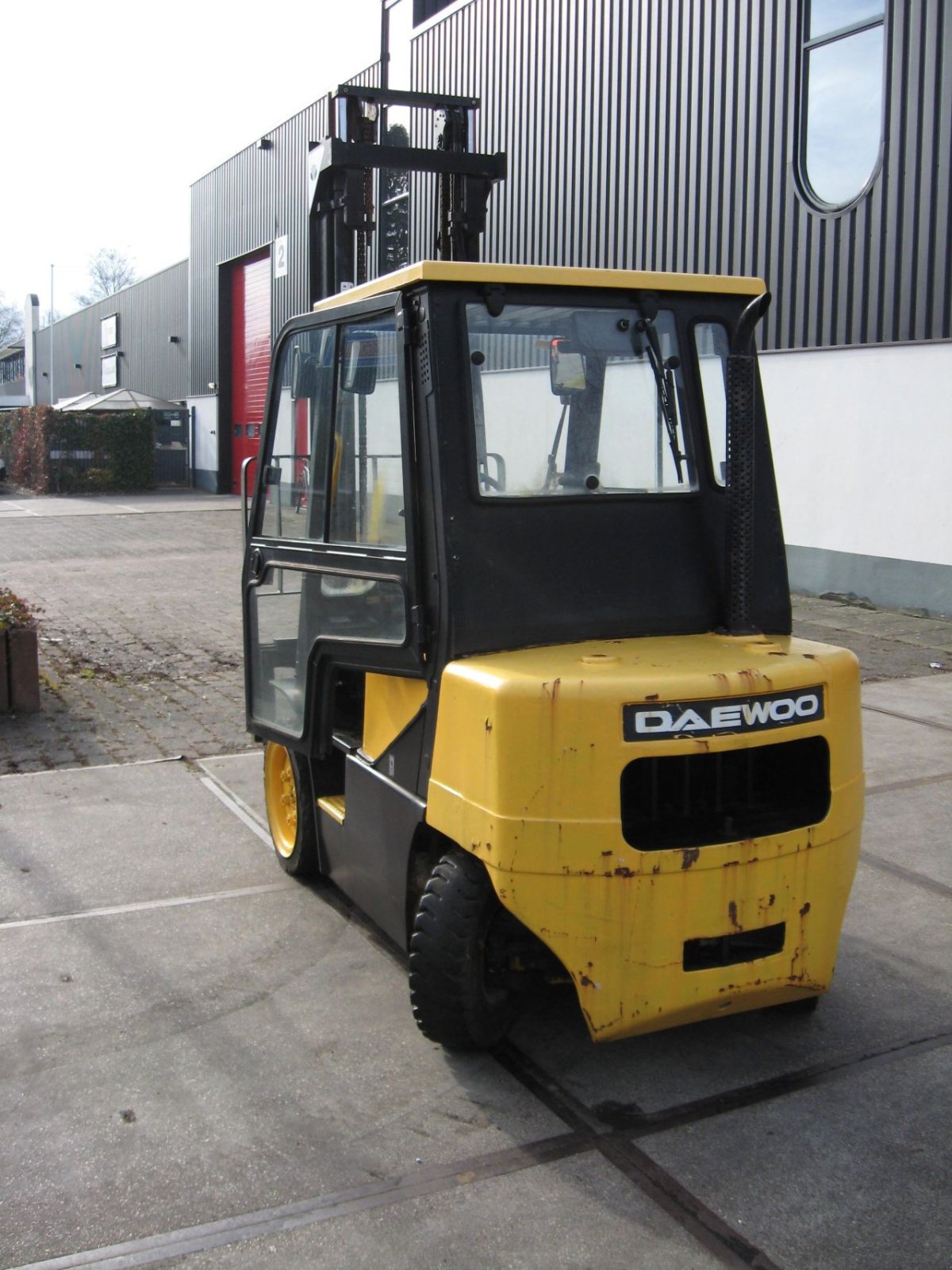 Frontstapler от тип Daewoo -, Gebrauchtmaschine в Oldenzaal (Снимка 4)