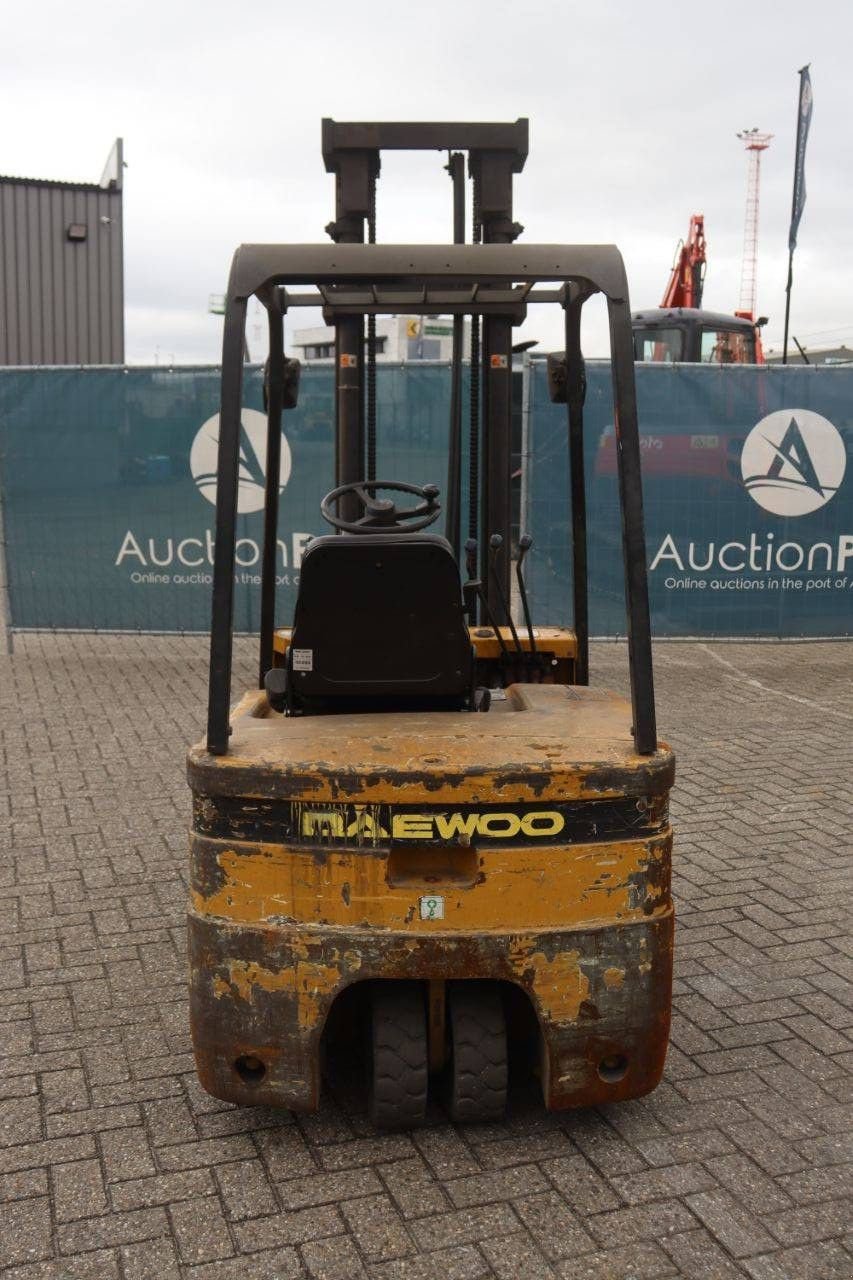 Frontstapler от тип Daewoo B18T, Gebrauchtmaschine в Antwerpen (Снимка 5)