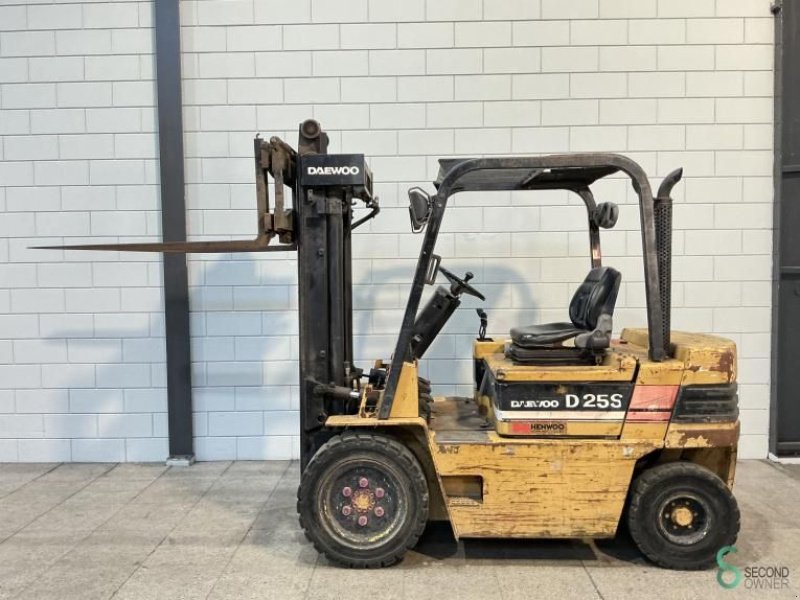 Frontstapler del tipo Daewoo D25S, Gebrauchtmaschine In Wijchen (Immagine 8)