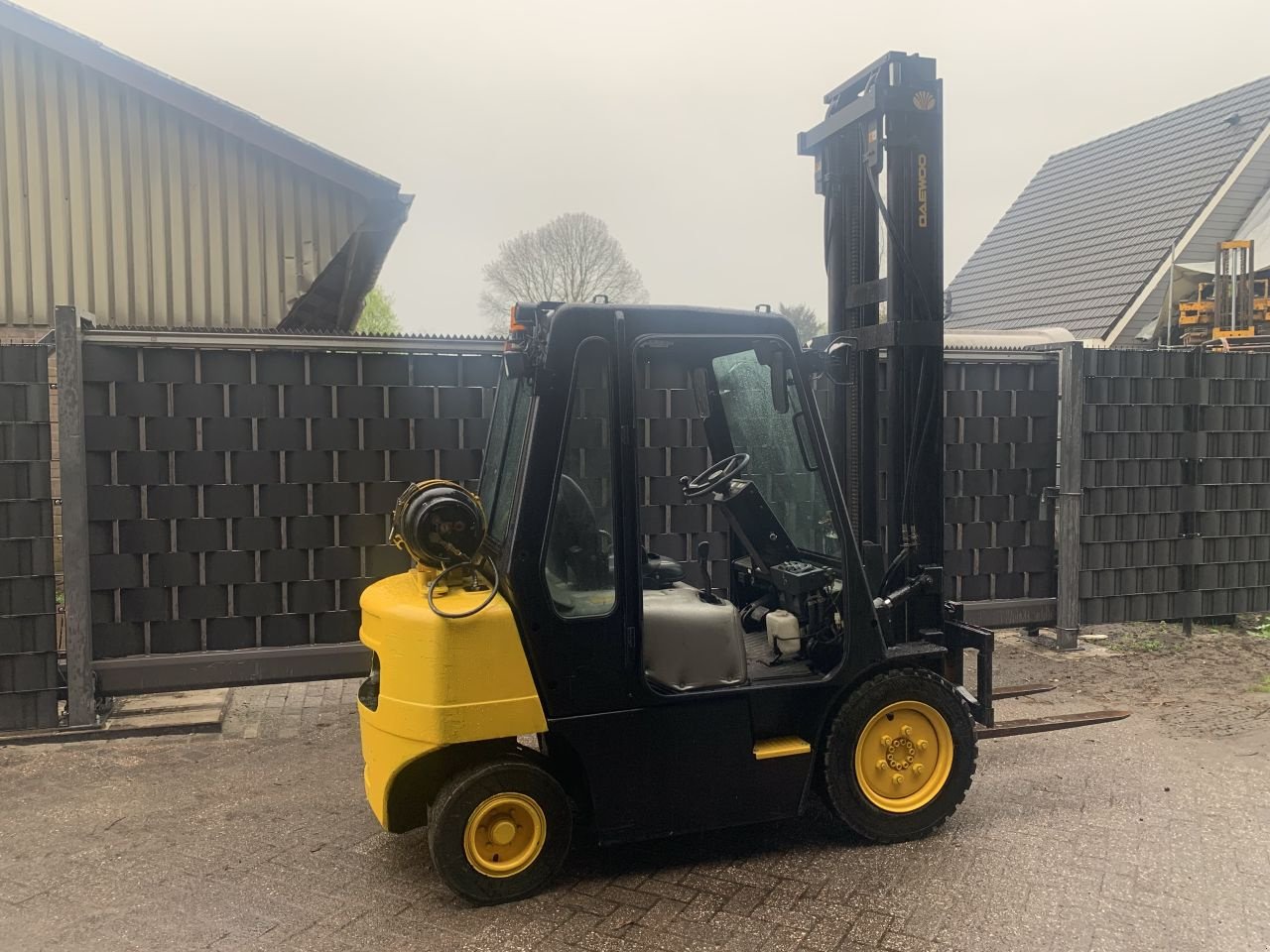 Frontstapler of the type Daewoo G25, Gebrauchtmaschine in Veessen (Picture 5)