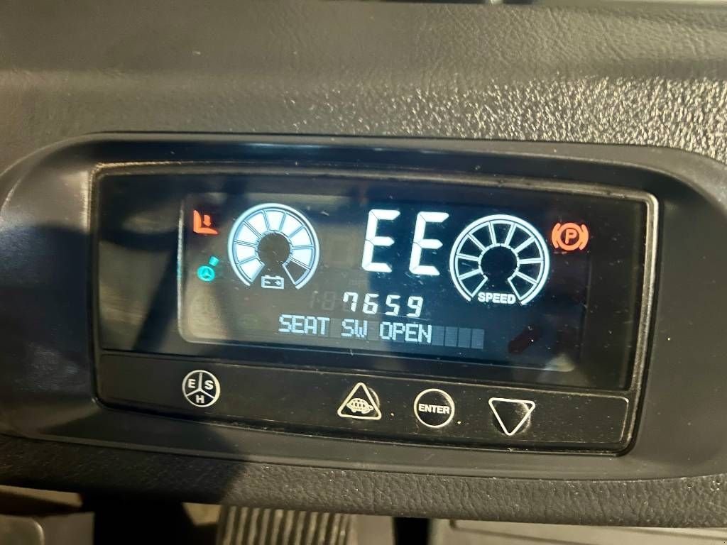 Frontstapler of the type Doosan B 18 X-7, Gebrauchtmaschine in Nijkerkerveen (Picture 5)