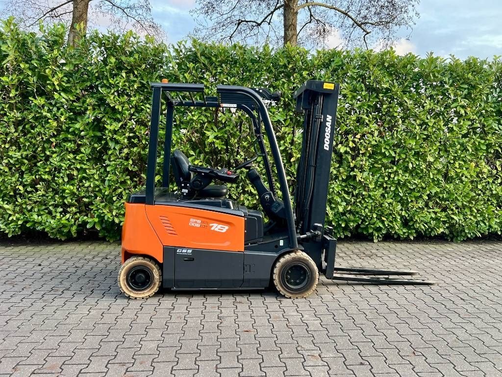 Frontstapler tip Doosan B 18 X-7, Gebrauchtmaschine in Nijkerkerveen (Poză 9)