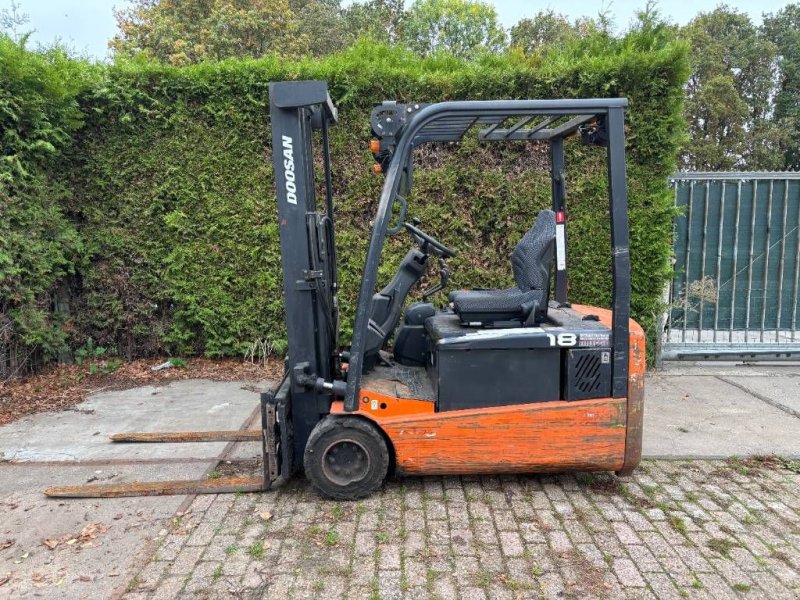 Frontstapler typu Doosan B18T-5 elektrische heftruck 1.8 ton dublo mast B18, Gebrauchtmaschine v Hooge mierde (Obrázek 1)