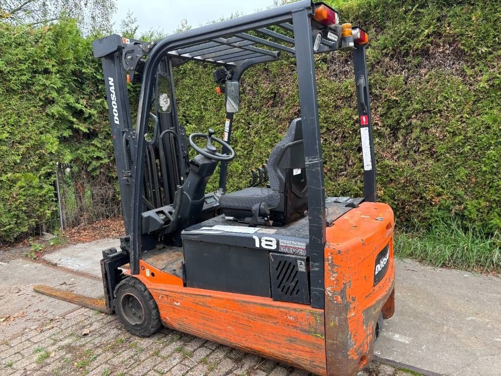 Frontstapler des Typs Doosan B18T-5 elektrische heftruck 1.8 ton dublo mast B18, Gebrauchtmaschine in Hooge mierde (Bild 3)