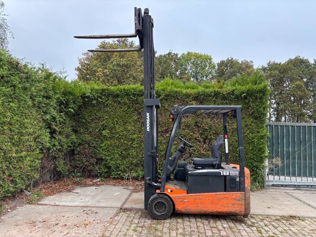 Frontstapler des Typs Doosan B18T-5 elektrische heftruck 1.8 ton dublo mast B18, Gebrauchtmaschine in Hooge mierde (Bild 4)