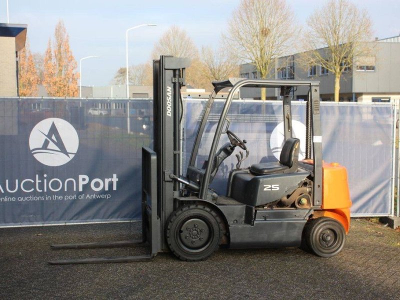 Frontstapler tip Doosan D23S-3, Gebrauchtmaschine in Antwerpen (Poză 1)
