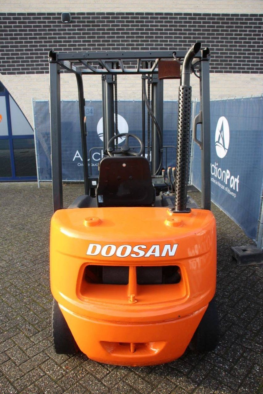 Frontstapler typu Doosan D23S-3, Gebrauchtmaschine v Antwerpen (Obrázek 4)