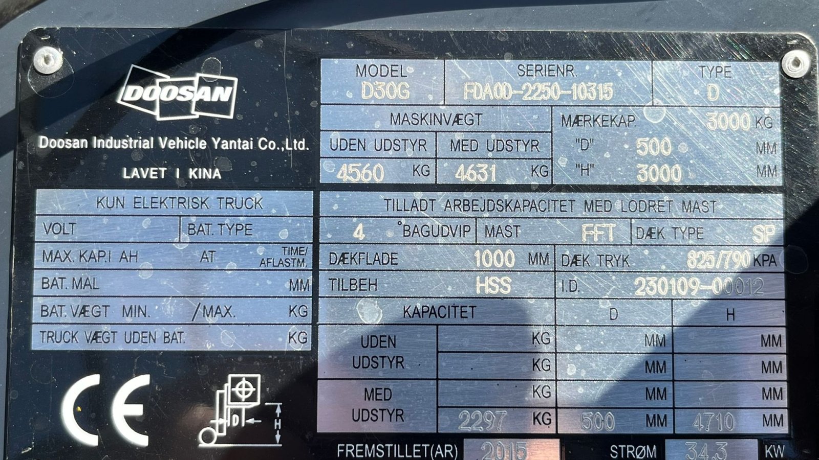 Frontstapler of the type Doosan D30 G med kabine og KUN 57 TIMER FRA NY, MED TIME GARENTI, Gebrauchtmaschine in Lintrup (Picture 10)