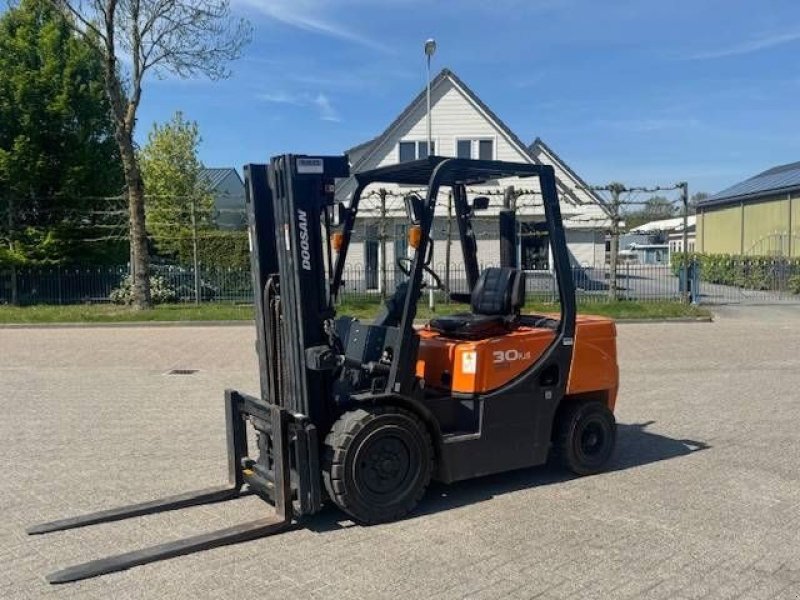 Frontstapler typu Doosan D30 Plus, Gebrauchtmaschine v Marknesse (Obrázek 3)