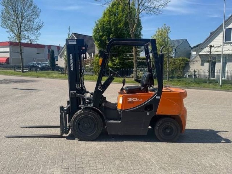 Frontstapler typu Doosan D30 Plus, Gebrauchtmaschine v Marknesse (Obrázek 2)