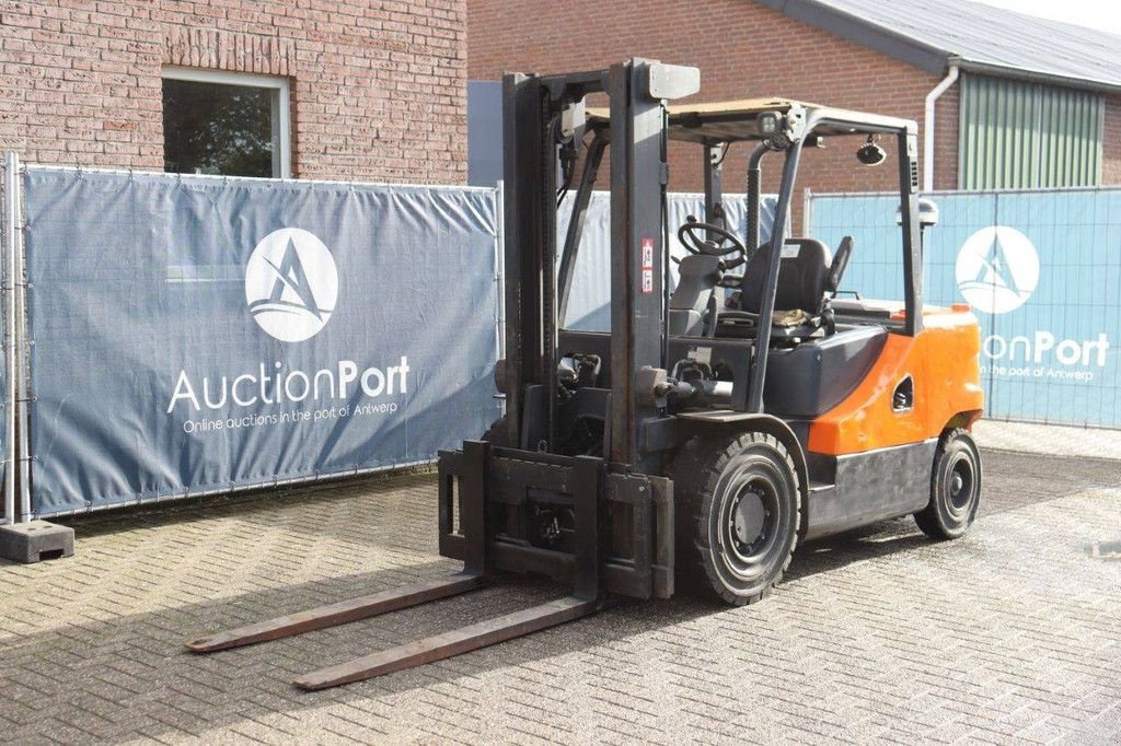 Frontstapler tip Doosan D45SC-5, Gebrauchtmaschine in Antwerpen (Poză 10)