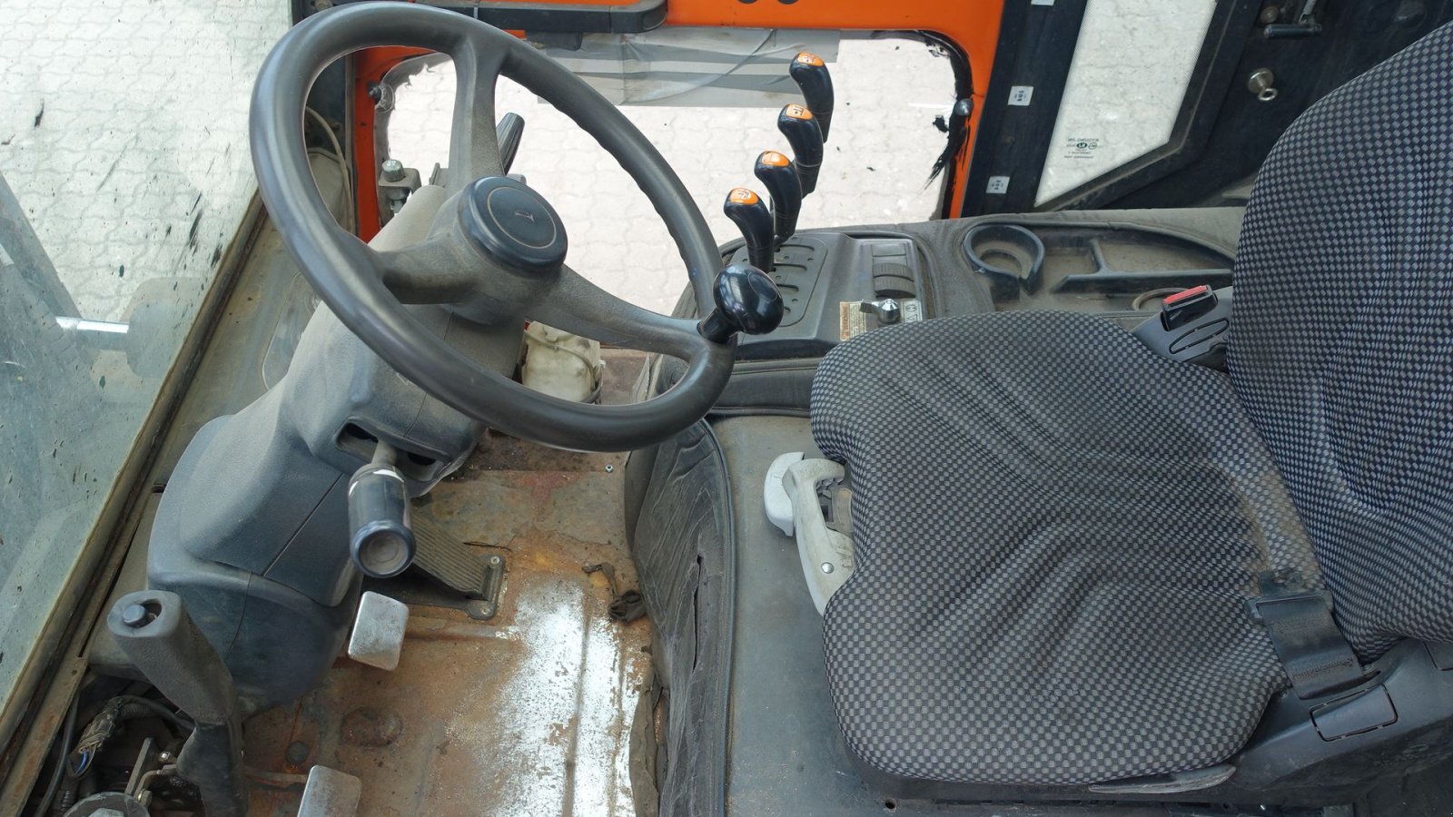 Frontstapler typu Doosan D55C-5 // 5500 kg diesel // LANGE GAFLER MED GAFFELFLYTER OG SIDESKIFT, Gebrauchtmaschine v Skive (Obrázek 6)