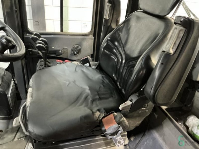 Frontstapler des Typs Doosan D90S-7, Gebrauchtmaschine in Wijchen (Bild 9)