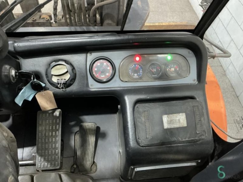 Frontstapler des Typs Doosan D90S-7, Gebrauchtmaschine in Wijchen (Bild 10)