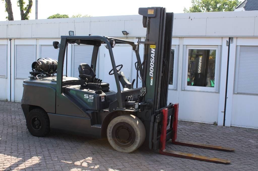 Frontstapler za tip Doosan G 55 C-7, Gebrauchtmaschine u Rucphen (Slika 3)