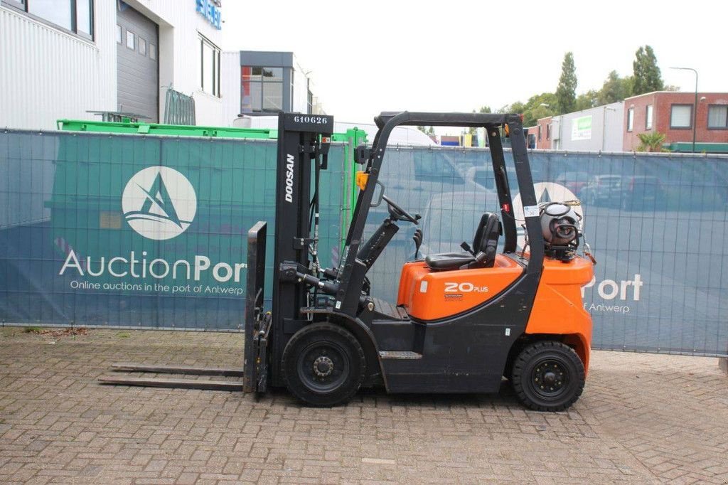 Frontstapler του τύπου Doosan G20GP, Gebrauchtmaschine σε Antwerpen (Φωτογραφία 2)