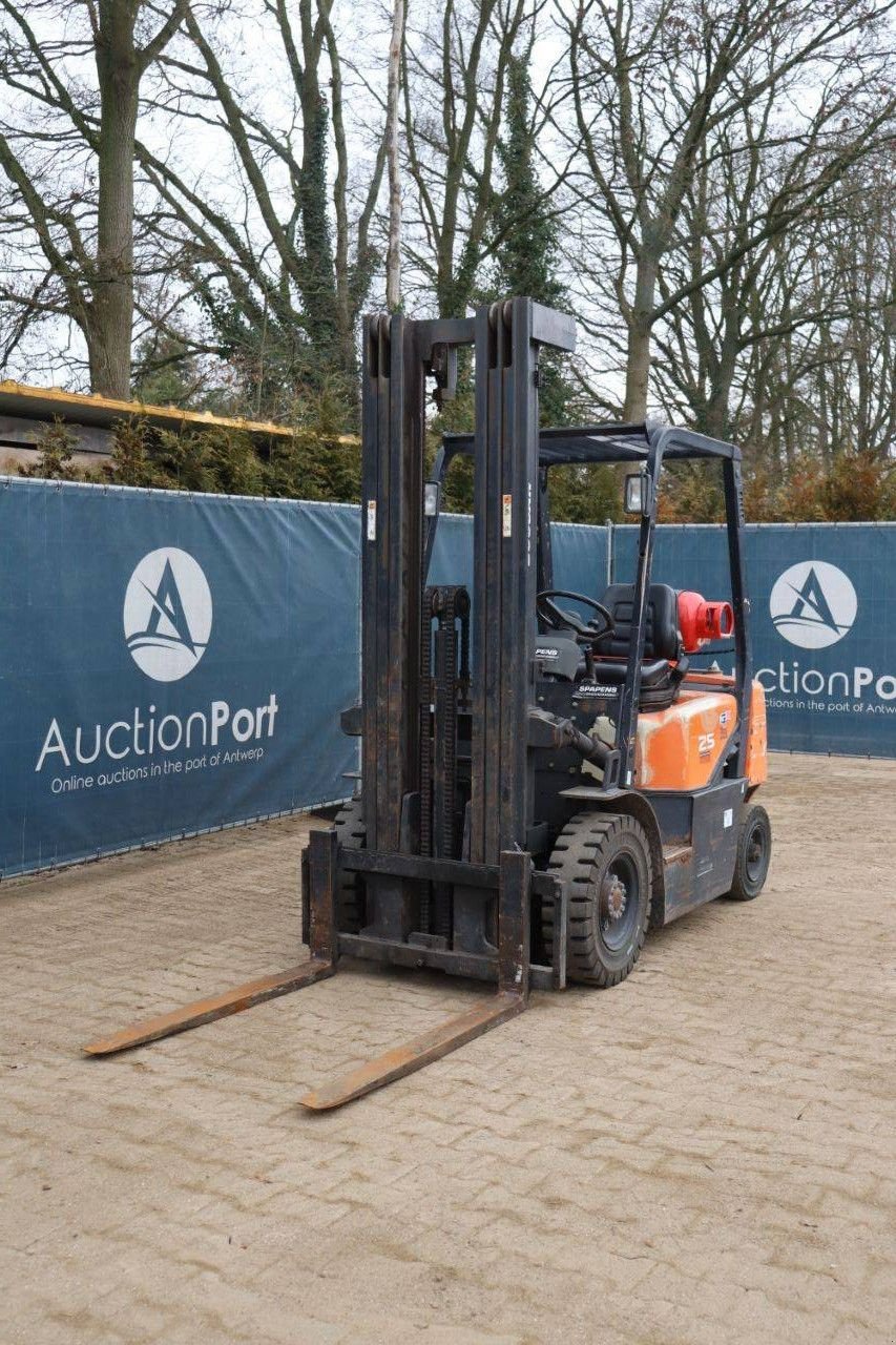 Frontstapler του τύπου Doosan G25G-5, Gebrauchtmaschine σε Antwerpen (Φωτογραφία 10)