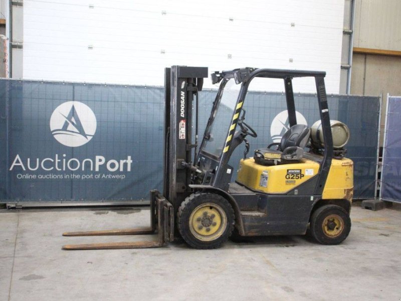 Frontstapler typu Doosan G25P-3+, Gebrauchtmaschine w Antwerpen (Zdjęcie 1)